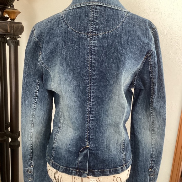 Unionbay Jeans Denim Taylored Snap Front Jacket - Picture 3 of 8